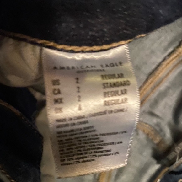 Womens American Eagle jeans - Picture 3 of 3